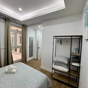 https://apartamentos-plaza-uncibay.hotelsinnerja.org